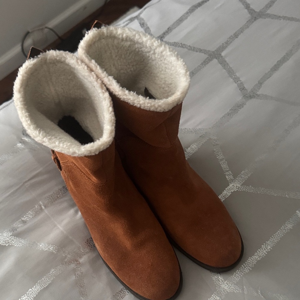 Cole Haan Brown Winter Boots with White Lining